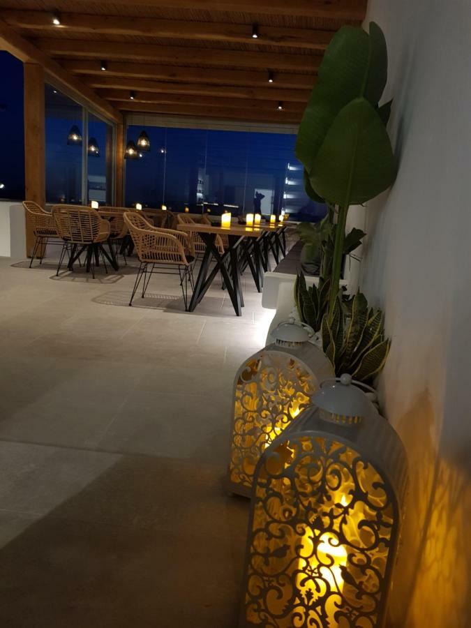 Avra Mykonos Hotel Tourlos Exterior photo